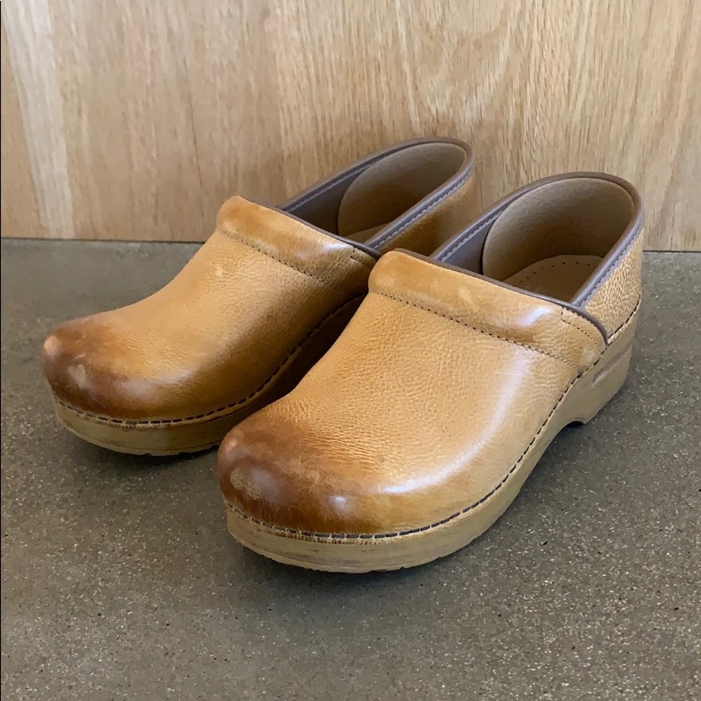 Dansko Professional Honey Distressed Clogs
